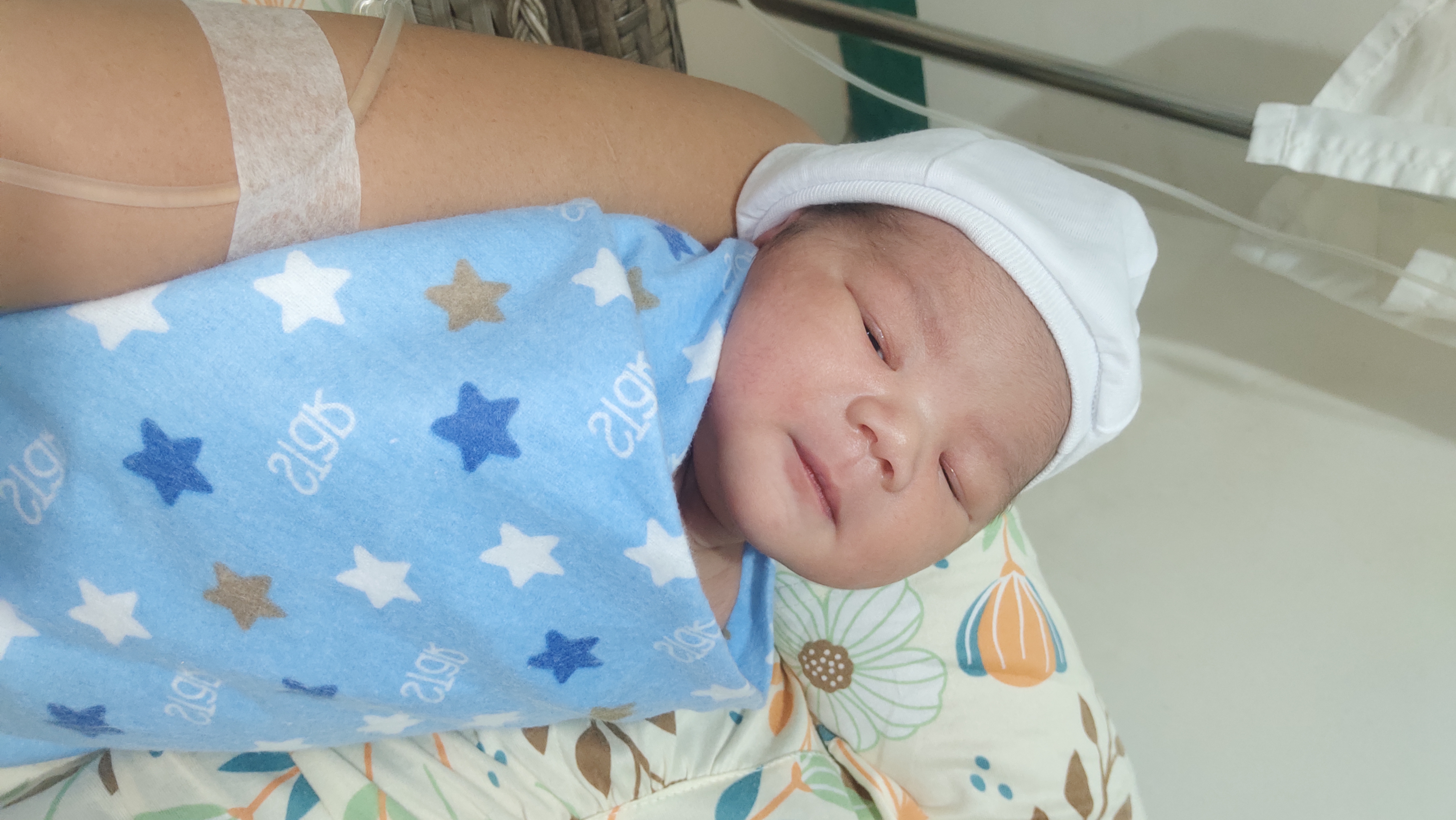 Jio as a newborn